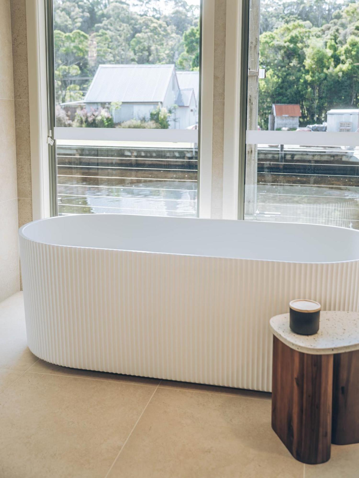 Risby Cove Boutique Hotel Strahan Eksteriør bilde