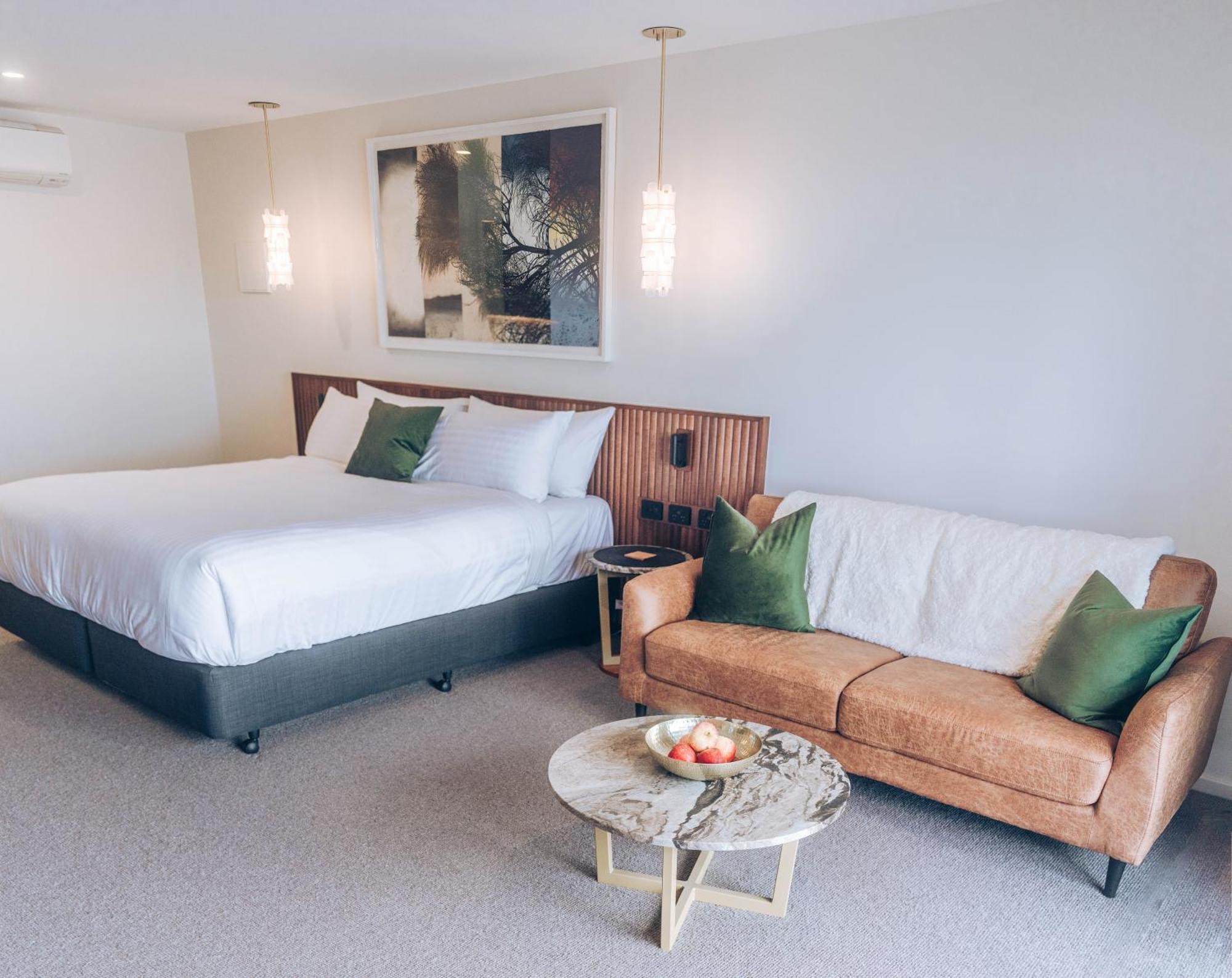 Risby Cove Boutique Hotel Strahan Eksteriør bilde