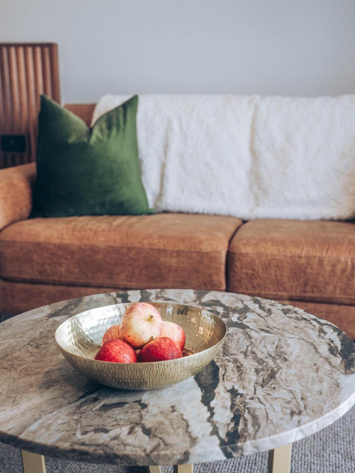 Risby Cove Boutique Hotel Strahan Eksteriør bilde