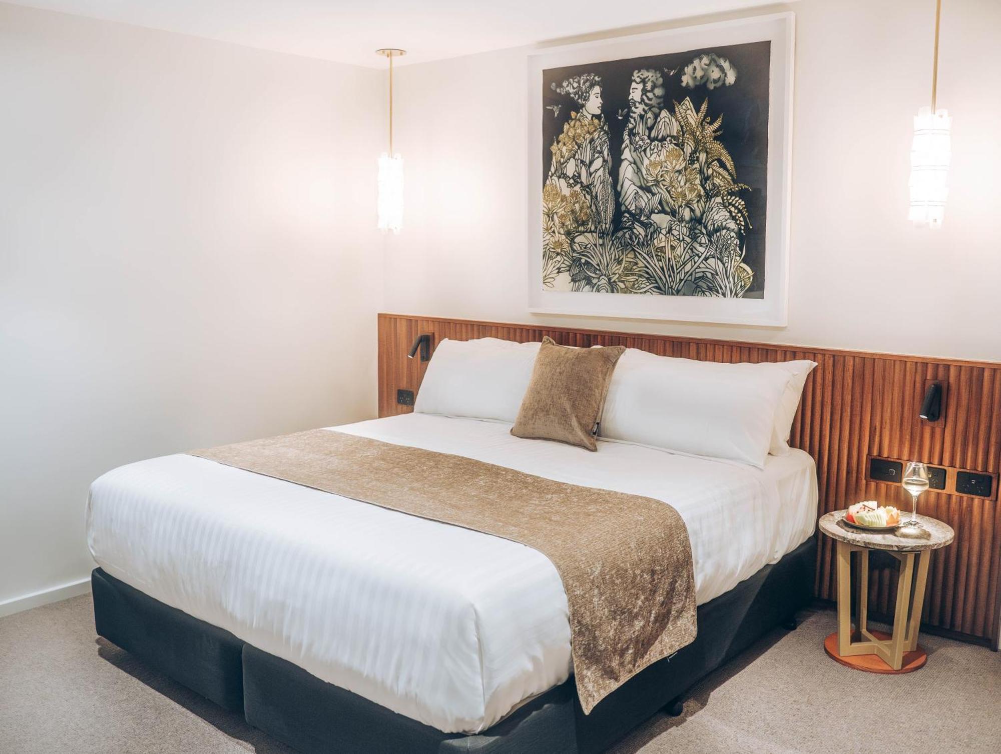 Risby Cove Boutique Hotel Strahan Eksteriør bilde