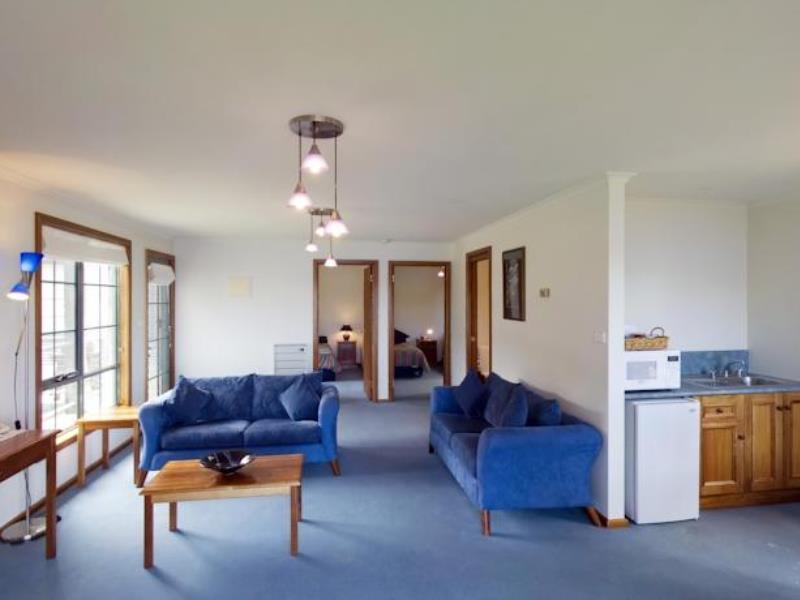 Risby Cove Boutique Hotel Strahan Eksteriør bilde